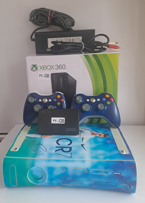 کنسول بازی مایکروسافت استوک Xbox 360 با حافظه 320گیگابایت فول بازی با اسکین کریستین رونالدو