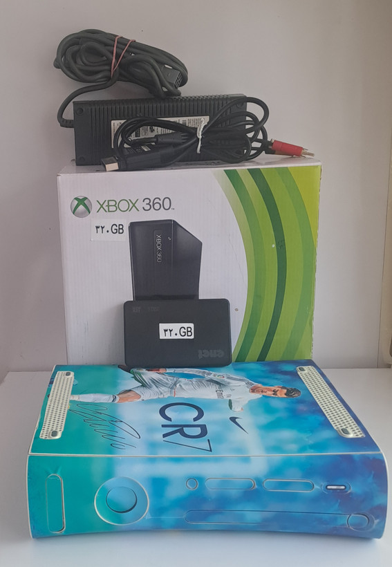 کنسول بازی مایکروسافت استوک Xbox 360 با حافظه 320گیگابایت فول بازی با اسکین کریستین رونالدو